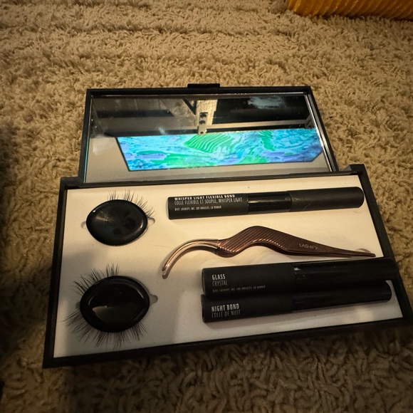 MEGA Lashify set. DIY lash extension system. - Picture 3 of 9